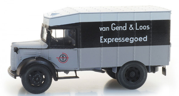 Artitec 387.577 - Austin K2 Van Gend & Loos