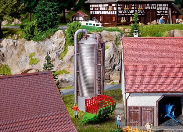 Faller 180621 - Silo patiniert 123 mm hoch