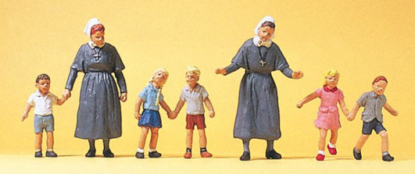 Preiser 10533 - Diakonissen mit Kindern 7 teilig