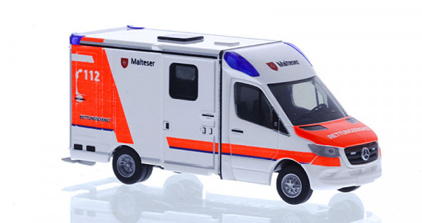 Rietze 76147 - Strobel RTW ´18 Malteser Simmerath