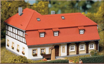 Auhagen 13305 - UMGEBINDEHAUS