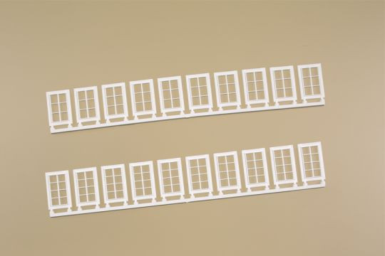 Auhagen 80222 - Fenster Q, R weiß