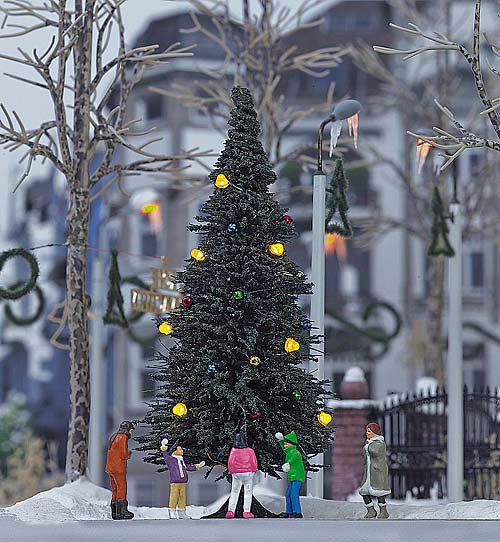 Busch 5413 - beleuchteter Weihnachtsbaum ohne Schnee ca. 9o mm hoch
