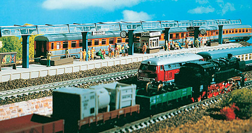 Vollmer 47538 - Bahnsteig 3-teilig 490x25x40 mm der Bausatz enhält 69 Plastikteile in 3 verschiedene