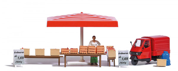 Busch 7913 - A-Set: Marktstand Erdbeeren