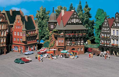 Vollmer 47772 - Gasthof Bären 90x73x115 mm Fachwerk