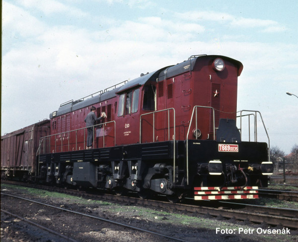 Piko 52146 - Diesellok T 669 CSD IV + DSS PluX22