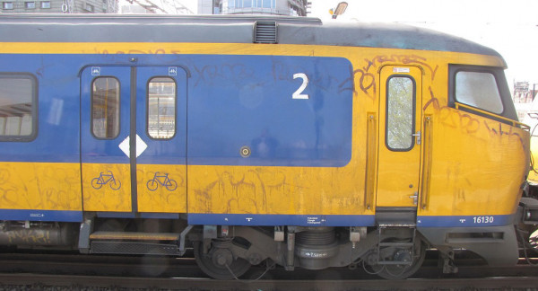Exacttrain 11004 - NS ICRm Garnitur 1 für den Innenlandseinsatz Steuerwagen Bpmbdzf7 ( Farbe Gelb /