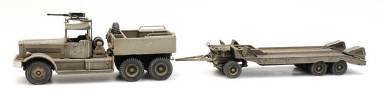 Artitec 6870284 - IDF M19 Diamond T mit Anhänger Fertigmodell aus Resin, lackiert