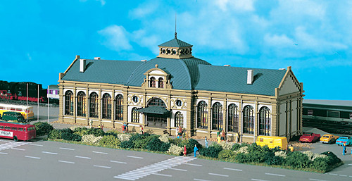 Vollmer 47506 - Bahnhof Altstadt 330x115x135 mm