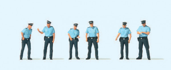 Preiser 10743 - Polizei in Sommeruniform, Deutschland
