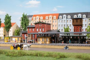 Auhagen 14484 - Bahnhofsausstattung 41 x 21 x 20 mm