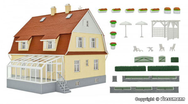 Kibri 38700 - H0 Wohnhaus mit Wintergarten