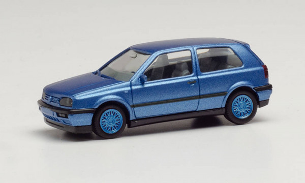 Herpa 034074-002 - VW Golf III VR6, blaumetallic, Felgen blau