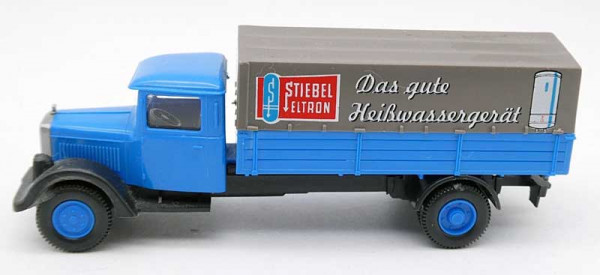 Wiking 084202- MB L2500 PP-Lkw Stiebel-Eltron