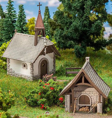 Faller 130571 - Hofkapelle und Backhaus
