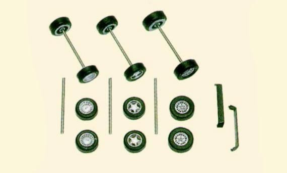 Busch 49950 - Set Sportfelgen mit Reifen