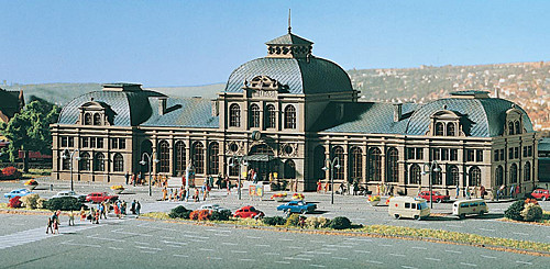 Vollmer 47505 - Bahnhof Baden-Baden 510x115x135 mm