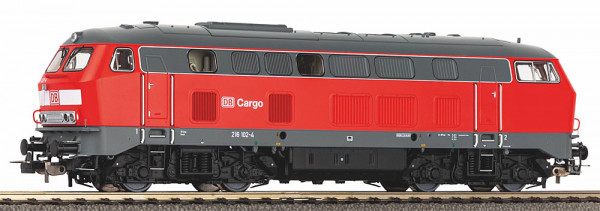 Piko 52569 - DB AG Cargo Diesellok BR 226 verkehrsrot Ep.5, AC-digital + Sound