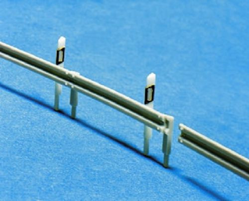 Noch 60511 - Leitplanken, Pfosten insgesamt 1 m lang 60 Pfosten (unbemalt)