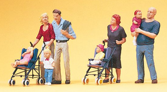 Preiser 10494 - Eltern mit Kindern. Kinderwagen