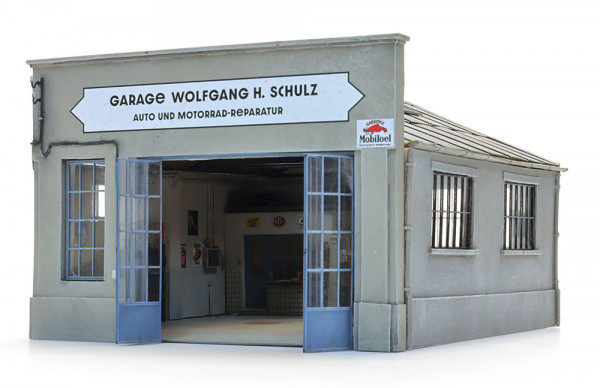 Artitec 10.477 - Deutsche Garage mit Innenausstattung