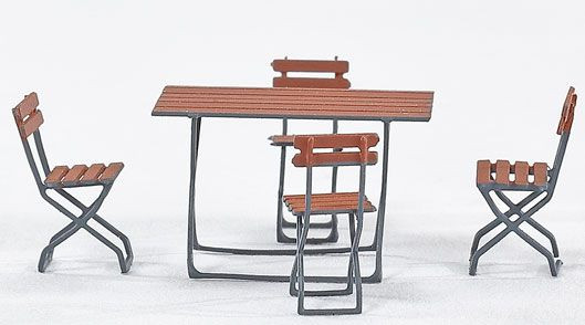 Weinert 25657 - Gaststätten gr.Tisch + 4Stühle