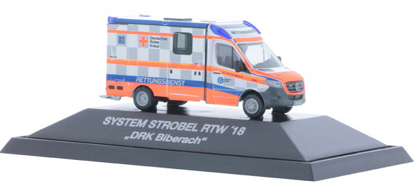 Rietze 76251 - Strobel RTW ´18 DRK Biberach,