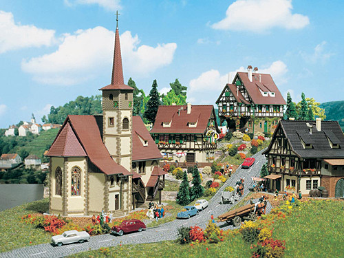 Vollmer 47734 - Fachwerkdorf Fachwerk bestehend aus 7730, 7731, 7733, 7736