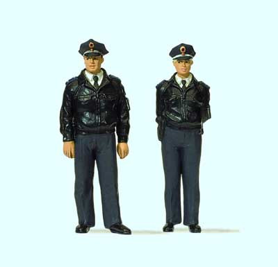 Preiser 63101 - Polizisten stehend, Blaue Uniform BRD