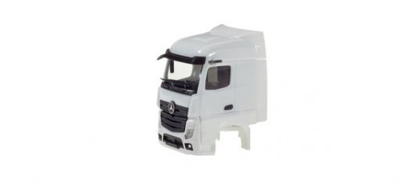 Herpa 085021 - MB Actros Streamspace 2.5 2018 mit Windleitblech, Grill separat