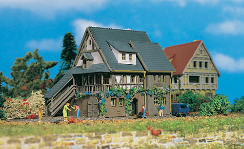 Vollmer 49547 - Weinhandlung 77x50x58 mm Fachwerk