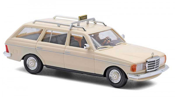 Busch 46818 - Mercedes-Benz W123 T-Modell Taxi mit Fahrerfigur