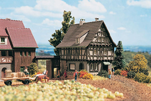 Vollmer 49530 - Fachwerkhaus 50x38x53 mm Fachwerk