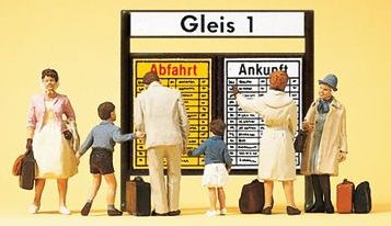 Preiser 79145 - Reisende vor Fahrplantafel
