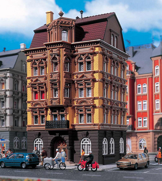 Vollmer 43813 - Wohnhaus Schloßallee 3 110x108x195 mm