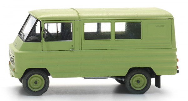 Artitec 387.742 - Zuk A06 Kleinbus grün