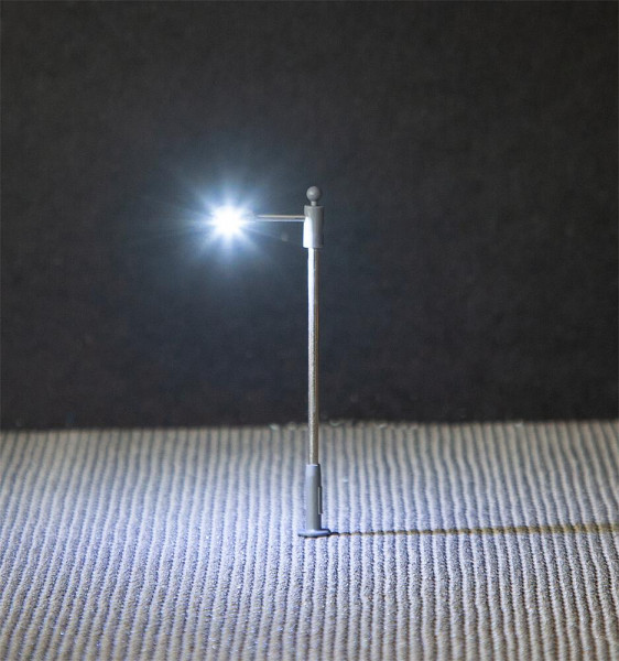 Faller 272122 - LED-Straßenbeleuchtungen, Ansatzleuchte, 3 Stück