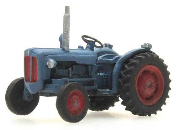 Artitec 316.055 - Traktor Ford Dexta blau Fertigmodell aus Resin, lackiert