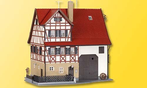 Kibri 38161 - Schwäbisches Bauernhaus 15x12x14 cm
