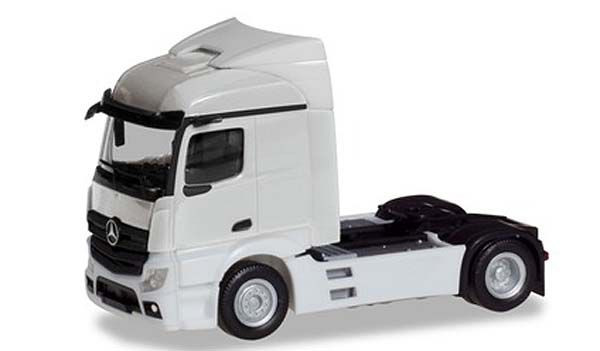 Herpa 309882 - MB Actros Streamspace 2.3 Zugmaschine 2-achs, weiß