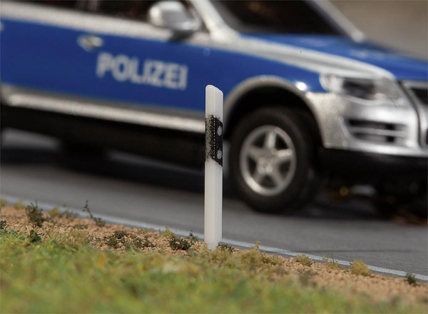 Faller 180931 - 32 Begrenzungspfähle