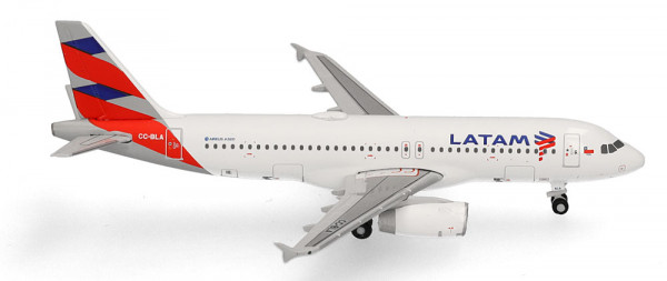 Herpa 621 538862 - A320 LATAM - ChileFlag