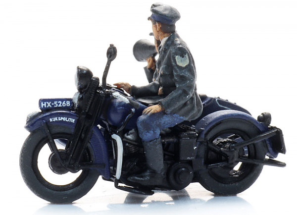 Artitec 387.580 - Reichspolizeimotorrad mit Beiwagen + 2 Figuren