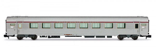 Arnold HN4502 - SNCF, TEE-Reisezugwagen A8u „Mistral“, Nizza – Paris, in silberner Farbgebung, Ep. 4