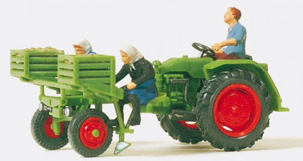 Preiser 17935 - Traktor Fendt Geräteträger als Kartoffellegemaschine, Fertigmodell aus Kunststoff