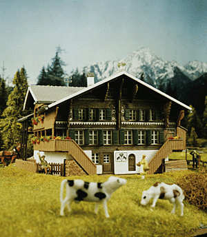 Kibri 38807 - Simmentaler Bauernhof