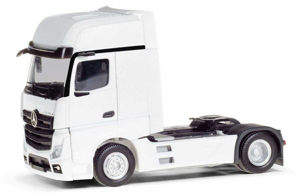 Herpa 317948 - Mercedes-Benz Actros L Gigaspace Solozugmaschine 2achs, weiß