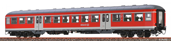 Brawa 46661 - DB AG Nahverkehrswagen 2.Klasse Bnr451.4 verkehrsrot Regio Ep.6, Wechselstrom incl. LE