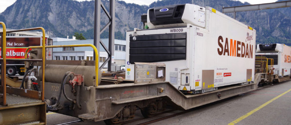 Bemo 2289112 - RhB Sb-v 7718 mit Container Migros WB002